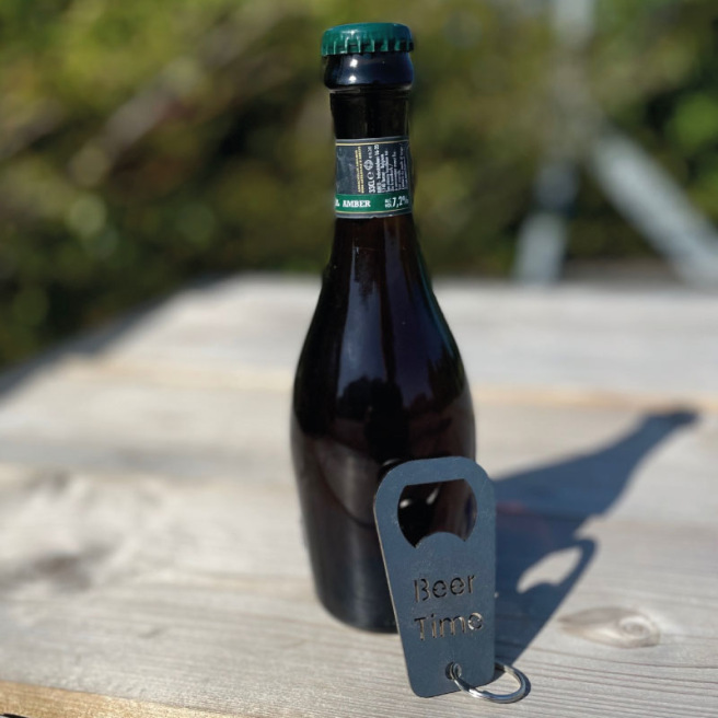 Décapsuleur en acier brut